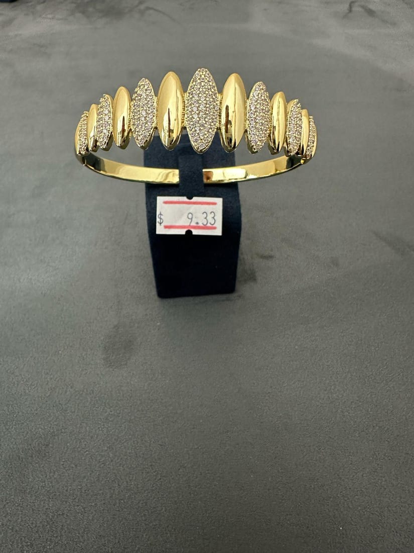 Xuping Kelepçe Modeli No. 22